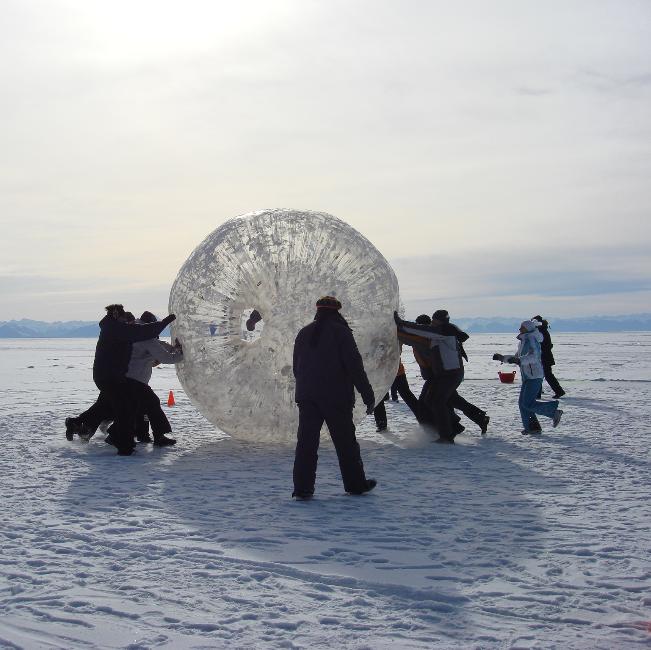 Корпоративный пикник на льду Байкала